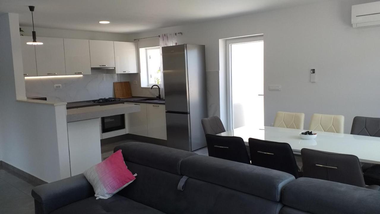 Apartman Karla Lastovo Экстерьер фото
